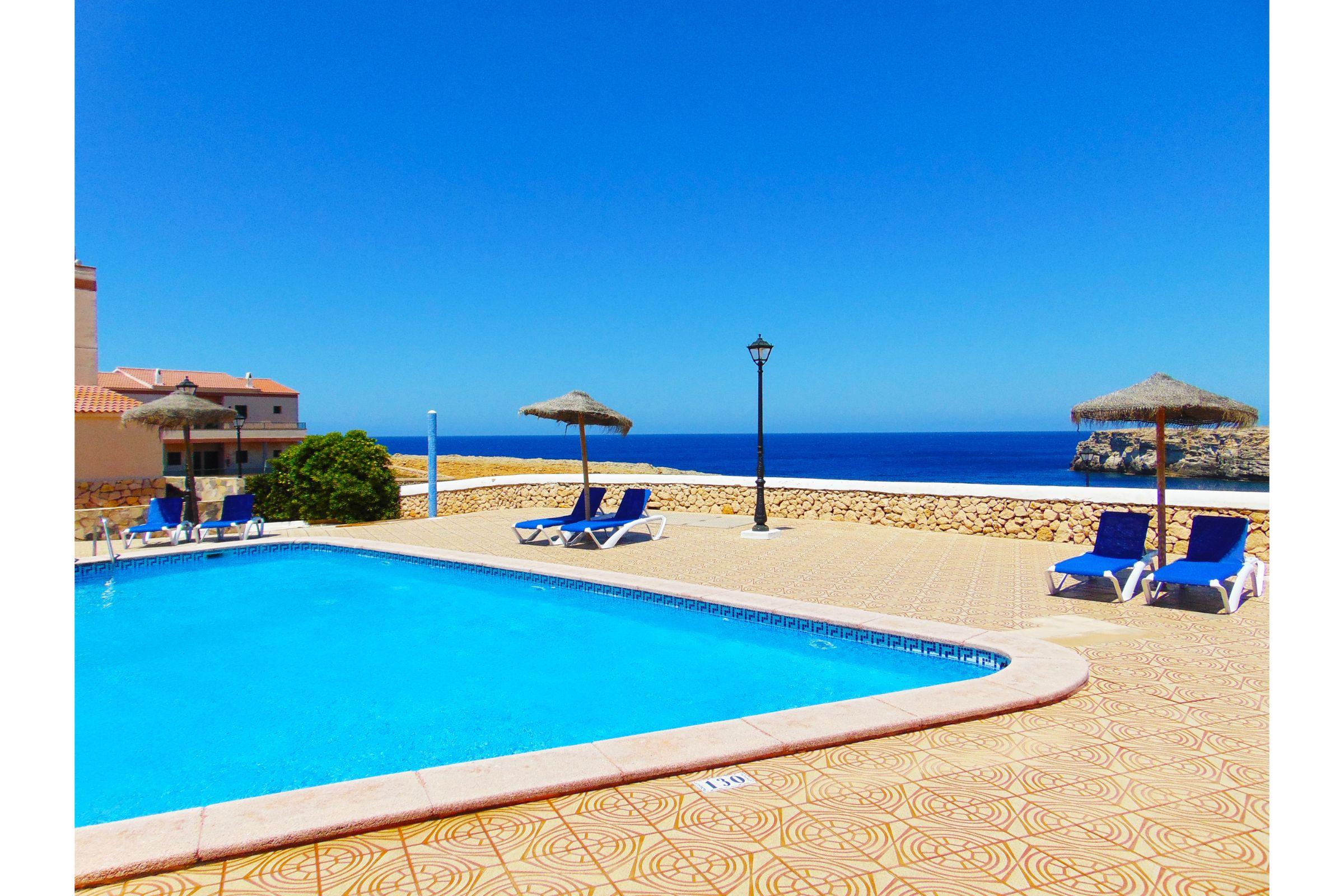 Apartamentos Moon Dreams Cabo De Banos Cala'N Blanes  Esterno foto