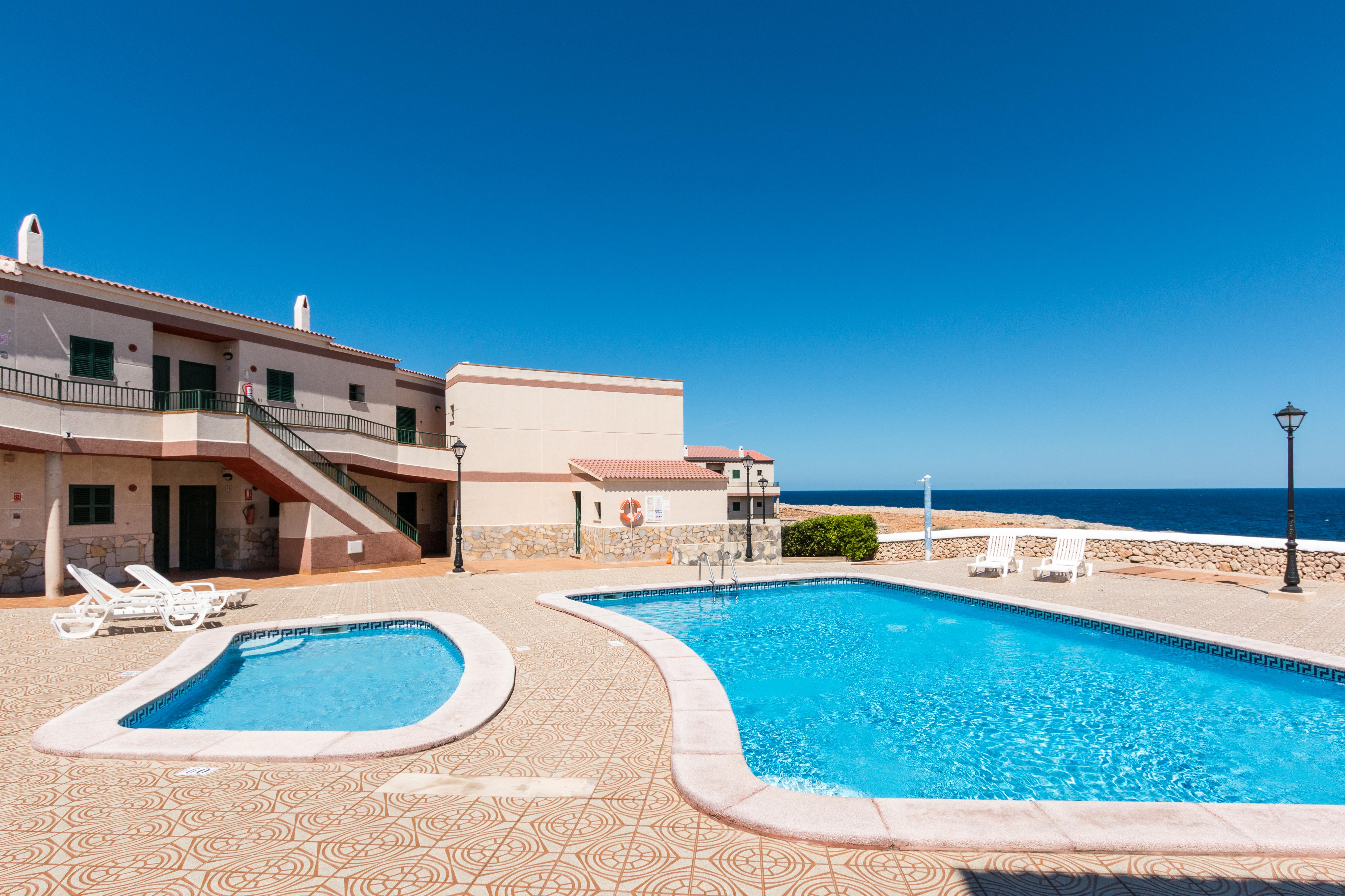 Apartamentos Moon Dreams Cabo De Banos Cala'N Blanes  Esterno foto
